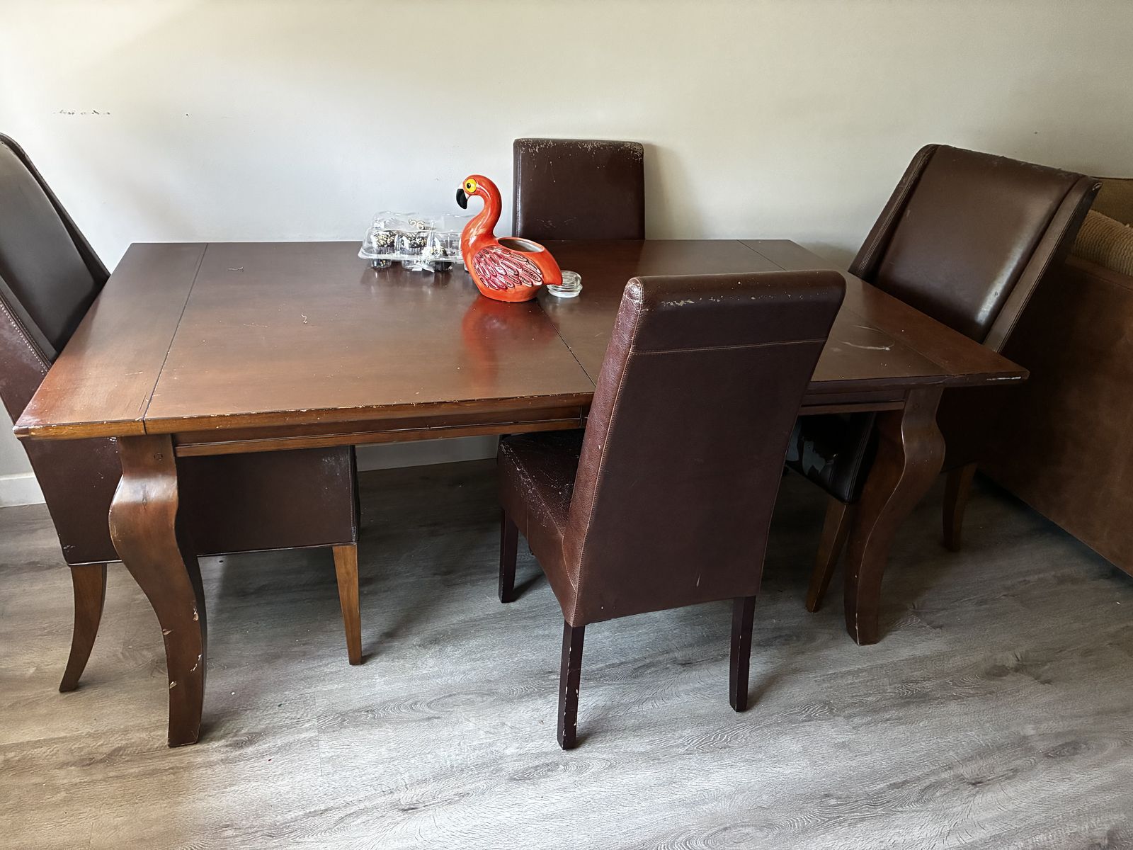 Kitchen table