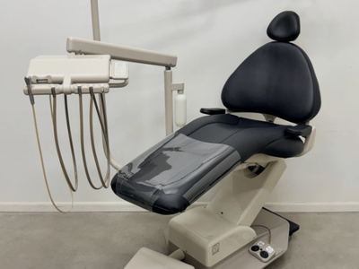 ADEC 1040 Dental Chair With Doctors Delivery And Exam Light - New Upholstery