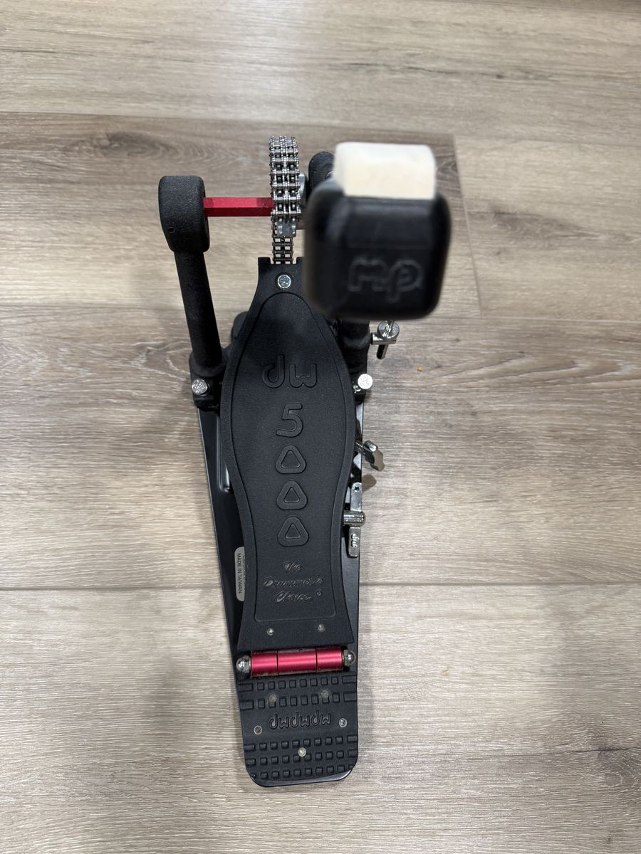 DW 5000 Series Blackout Single Bass Drum Pedal – DWCP5000AD4 – Like New – $220 OBO