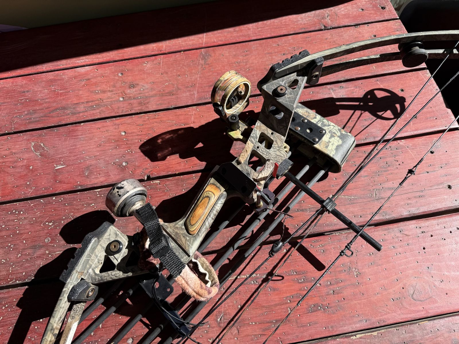 Compound Bow with Arrows and Extras