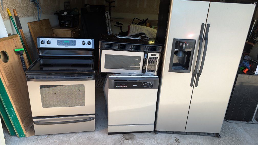 Hotpoint Full Kitchen Appliance Set - Stainless Steel Finish