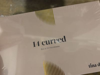 Tina Davies curved Microblades