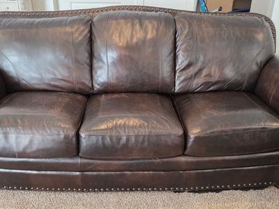 MOVING SALE