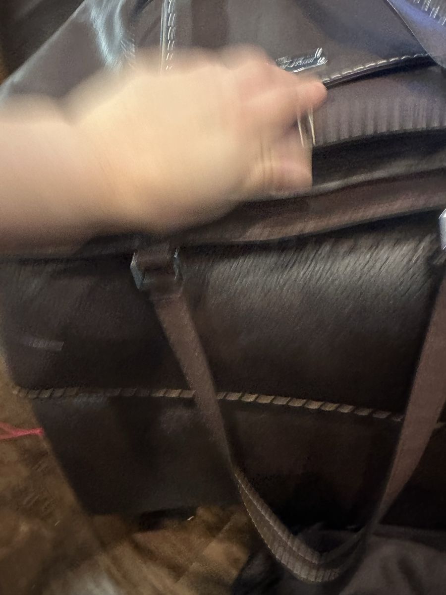 Main image 3