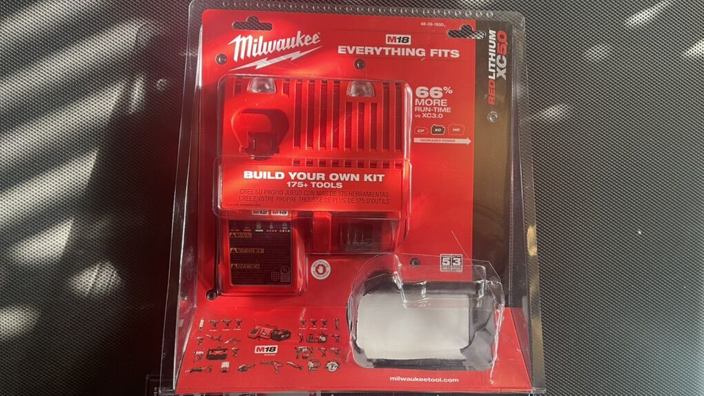 Milwaukee M18 & M12 Charger