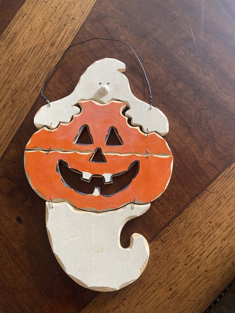 Ghost And Pumpkin Wall Decor