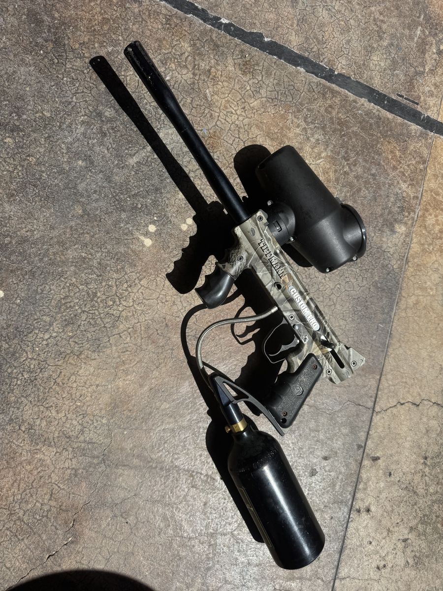 Tippmann 98 camouflage custom pro paintball gun
