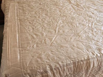 Bedspread - vintage
