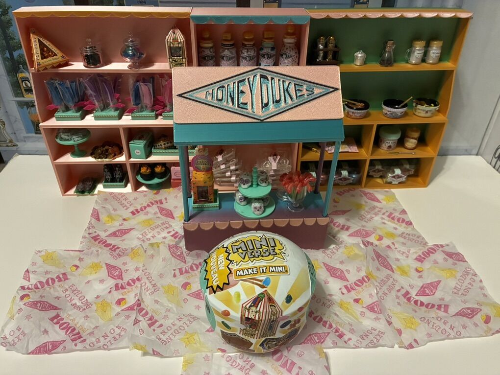 Sealed Chocolate Frogs Miniverse Honeydukes Kit