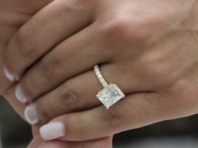 Wedding/Engagement ring