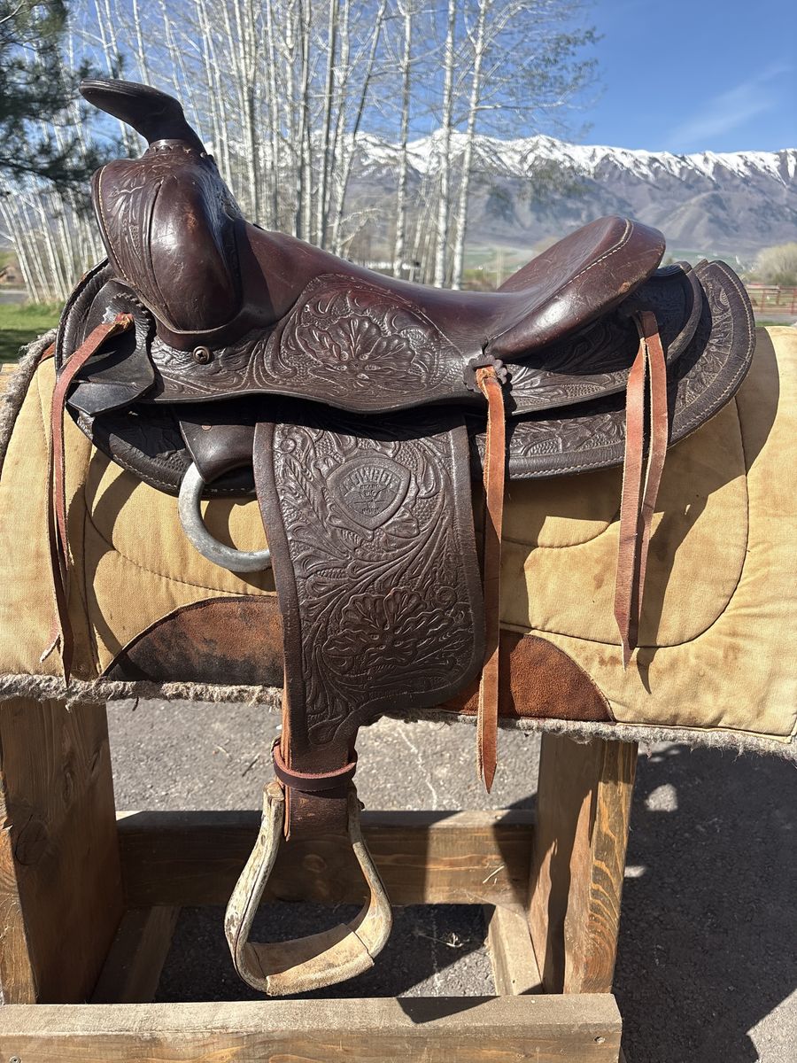 14 Inch BigHorn Saddle