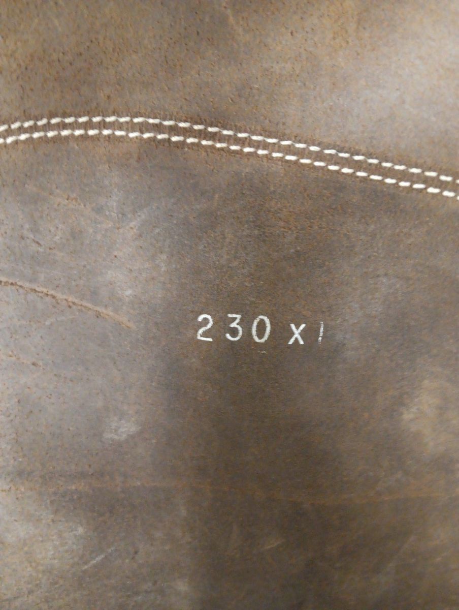 Main image 7