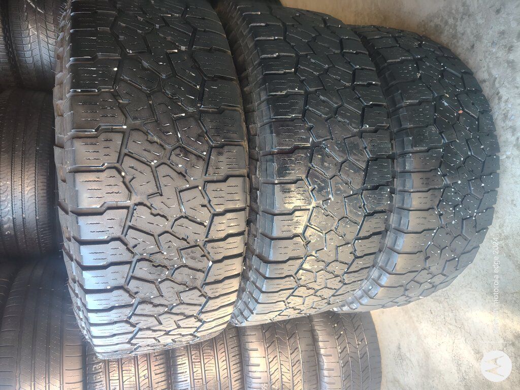 (3)315/75R16 Truck Tires