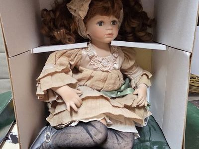 Gappeddo Collectors Doll