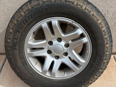 Toyota Wheels and 265/65R17 Tires
