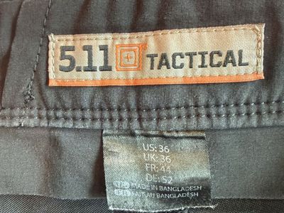 5.11 Tactical Men's Black Blend Shorts Size 36 - Durable & Functional