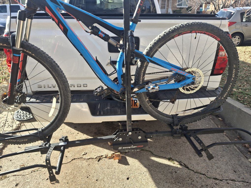 Swagman XTC2 Hitch Mount Bike Rack w/ fat tire add-on