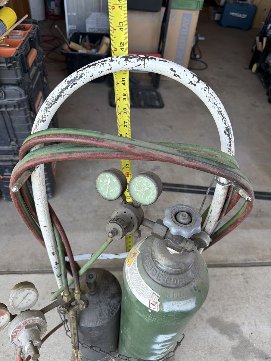 Oxygen/acetylene torch set