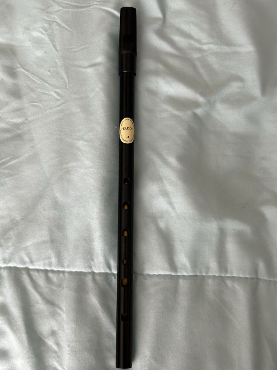 Feadóg Original Irish Whistle in D - Traditional Musical Instrument, Made in Ireland