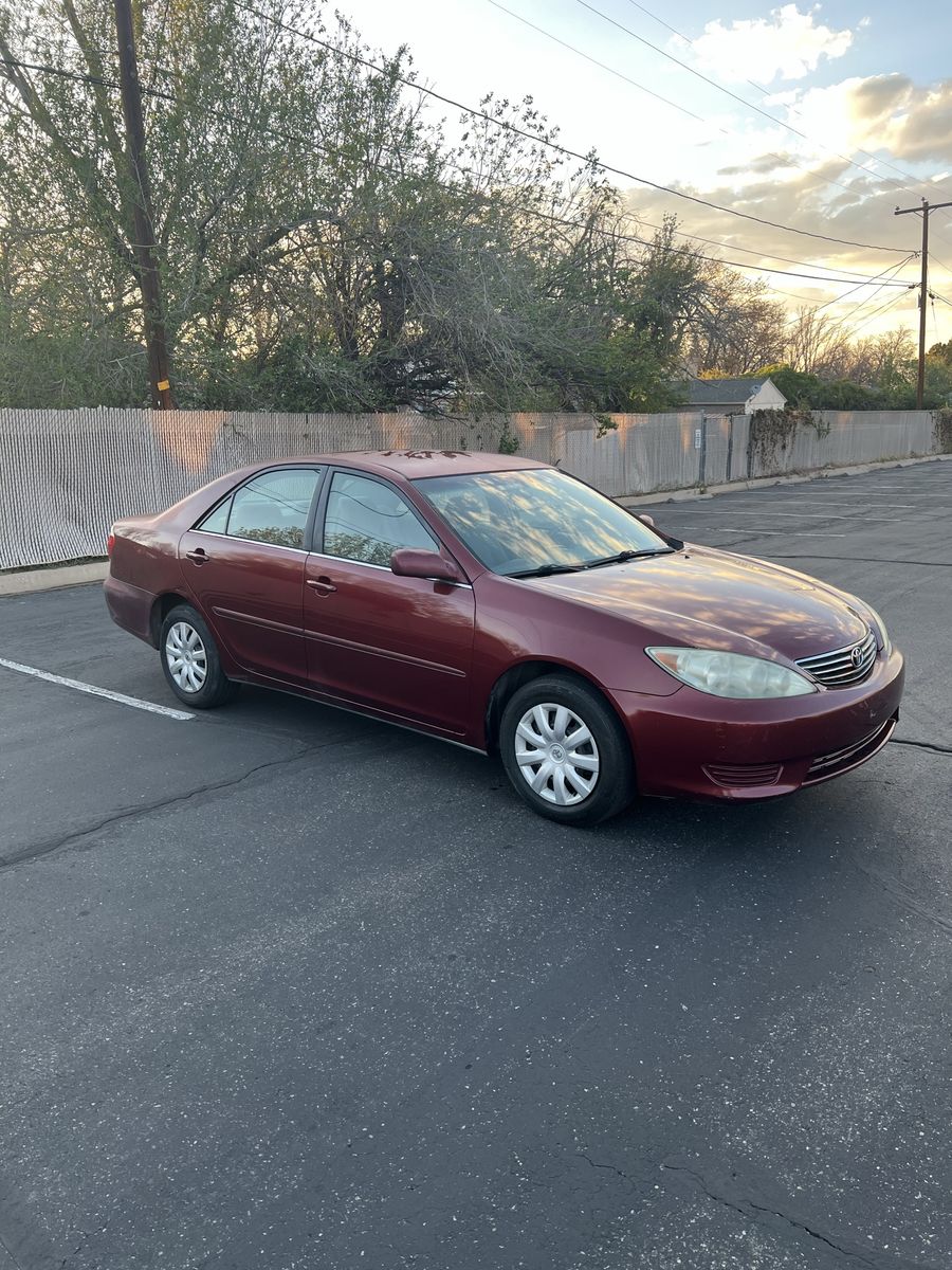 2005 Toyota Camry 