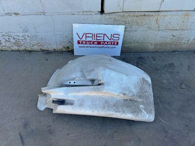 Freightliner FL70 Fender