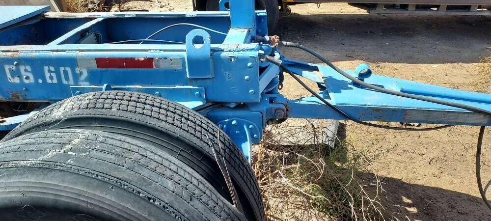 Specialized Heavy Duty Bridge Beam Long Pipe Pole Rear Steer Rotating Deck Transport Hauling Haul Trailer Construction Equipment