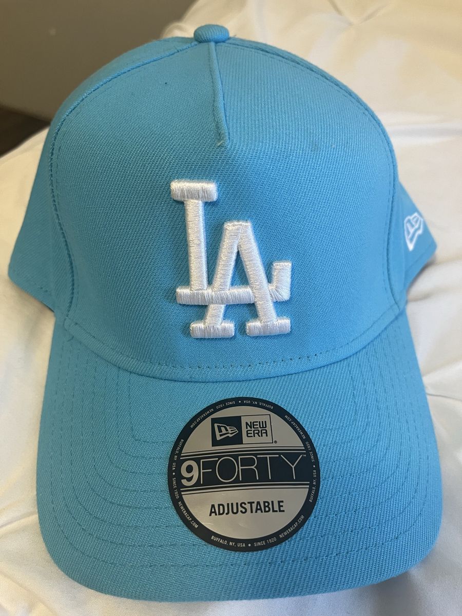 LA new era hat