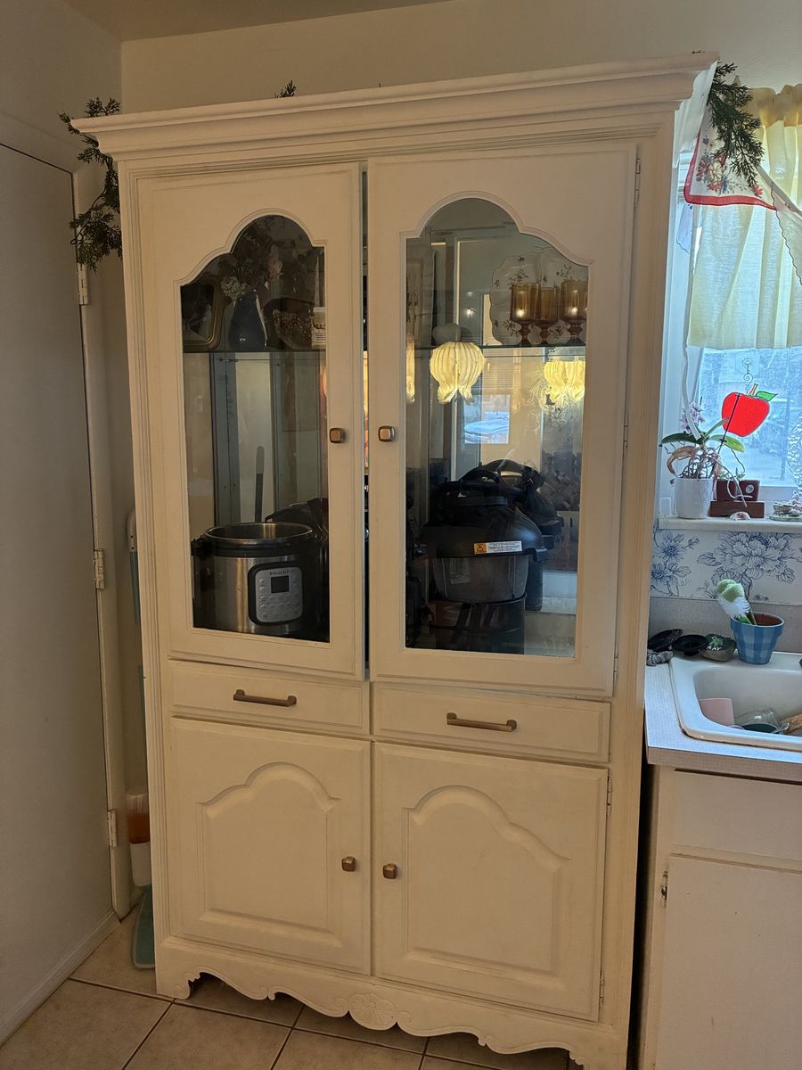 Vintage White Wood China Cabinet / Hutch