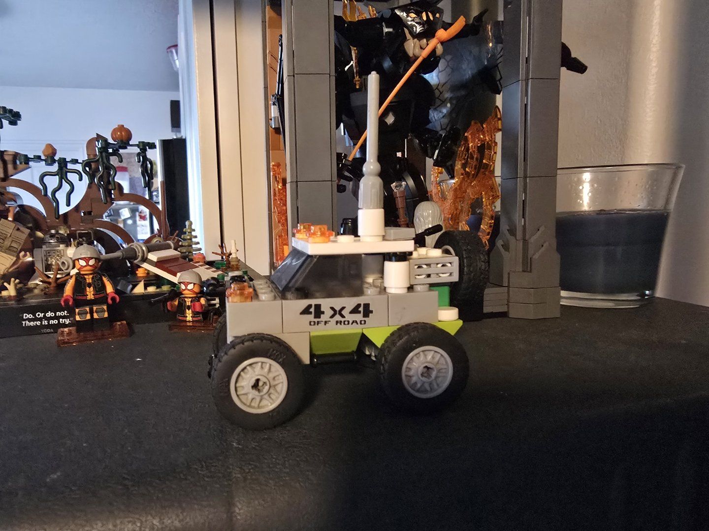 Lego 4x4 off road vehicle