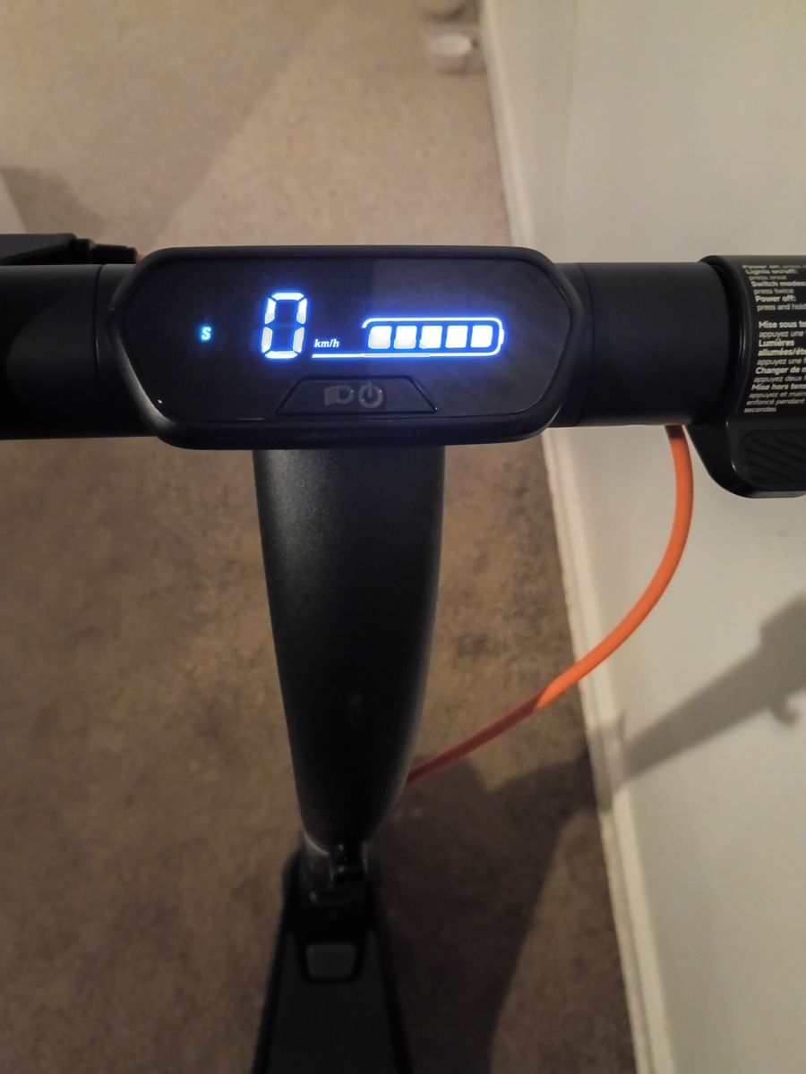 Electric scooter
