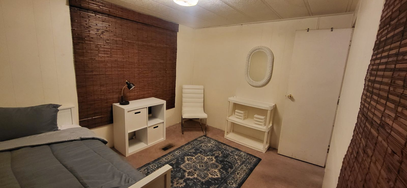 Main image 8
