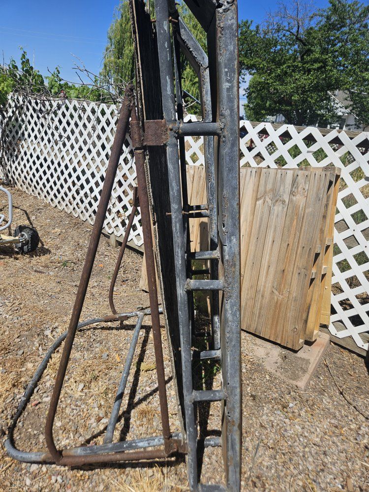 Main image 3