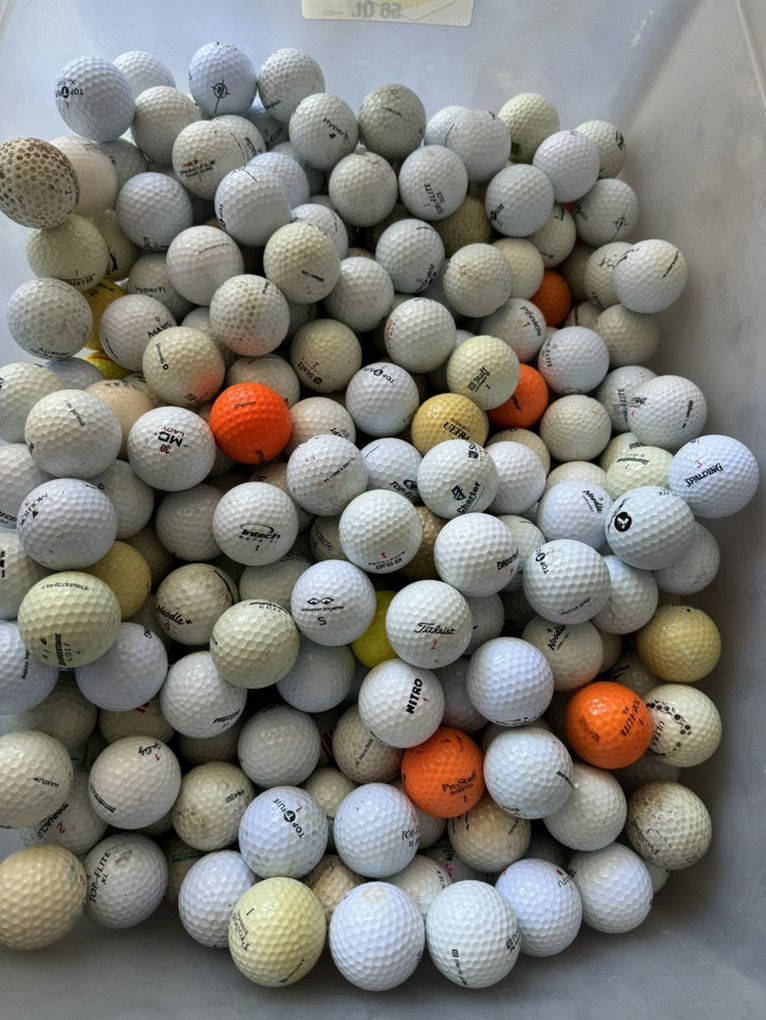 Golf Balls (Great Condition)