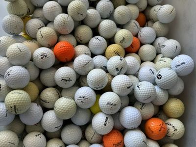 Golf Balls (Great Condition)