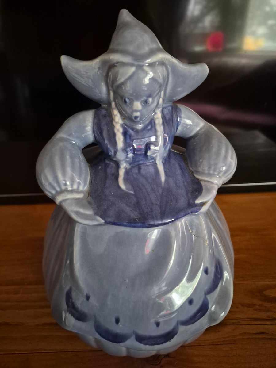Vintage 1940s Red Wing Pottery