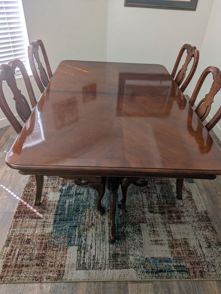 SOLID CHERRY WOOD TABLE AND CHAIRS!!
