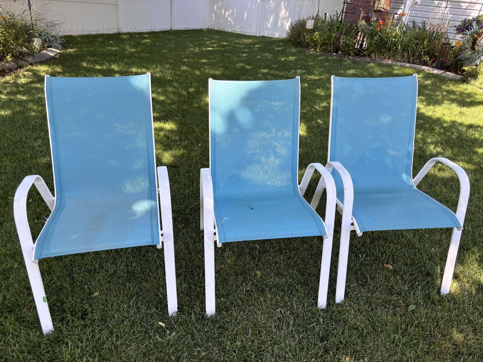 3 Patio Chairs Perfect For The Porch!