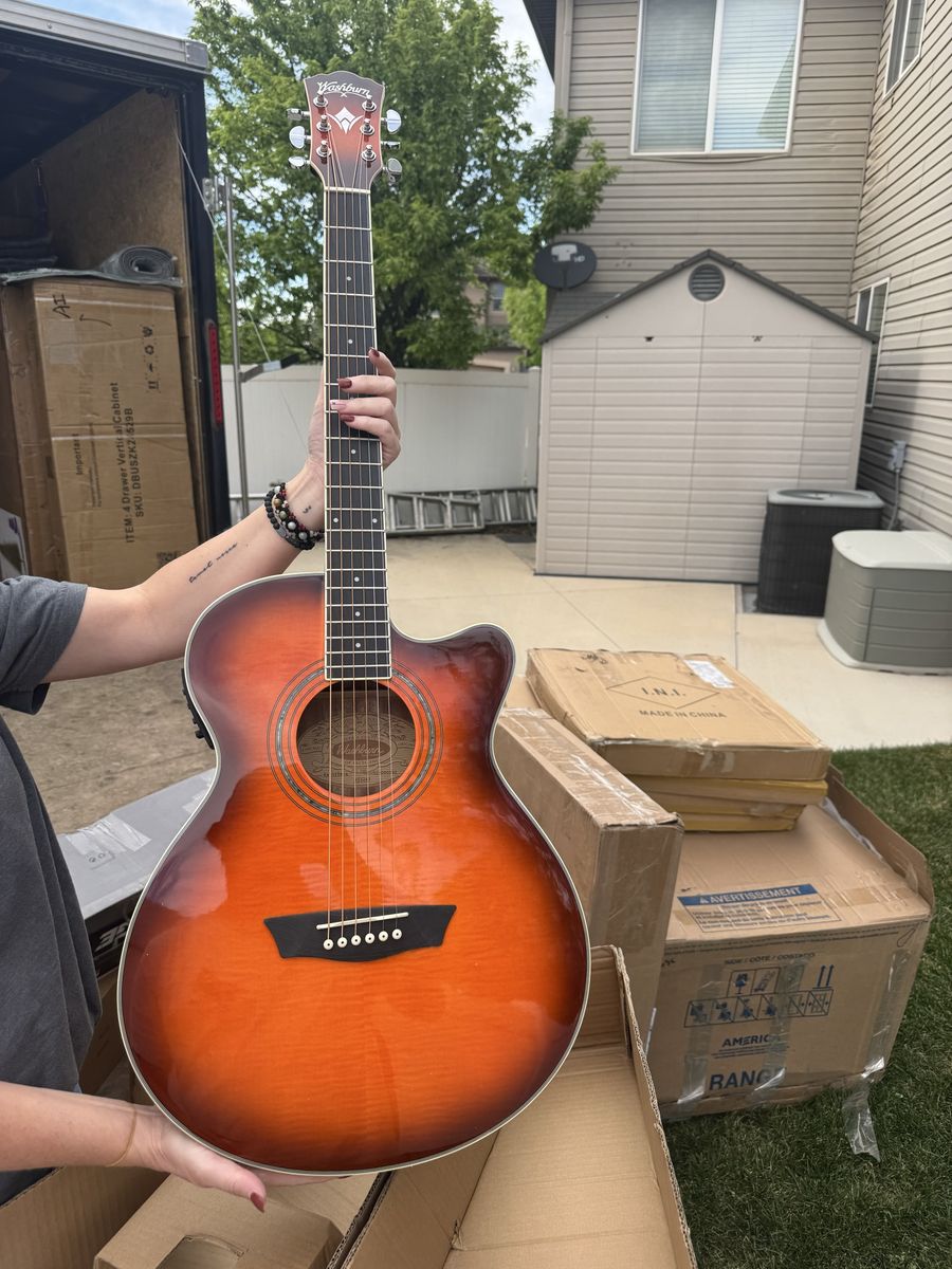 Washburn festival series acoustic guitar