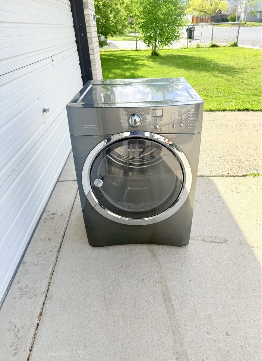 Electrolux  electric dryer