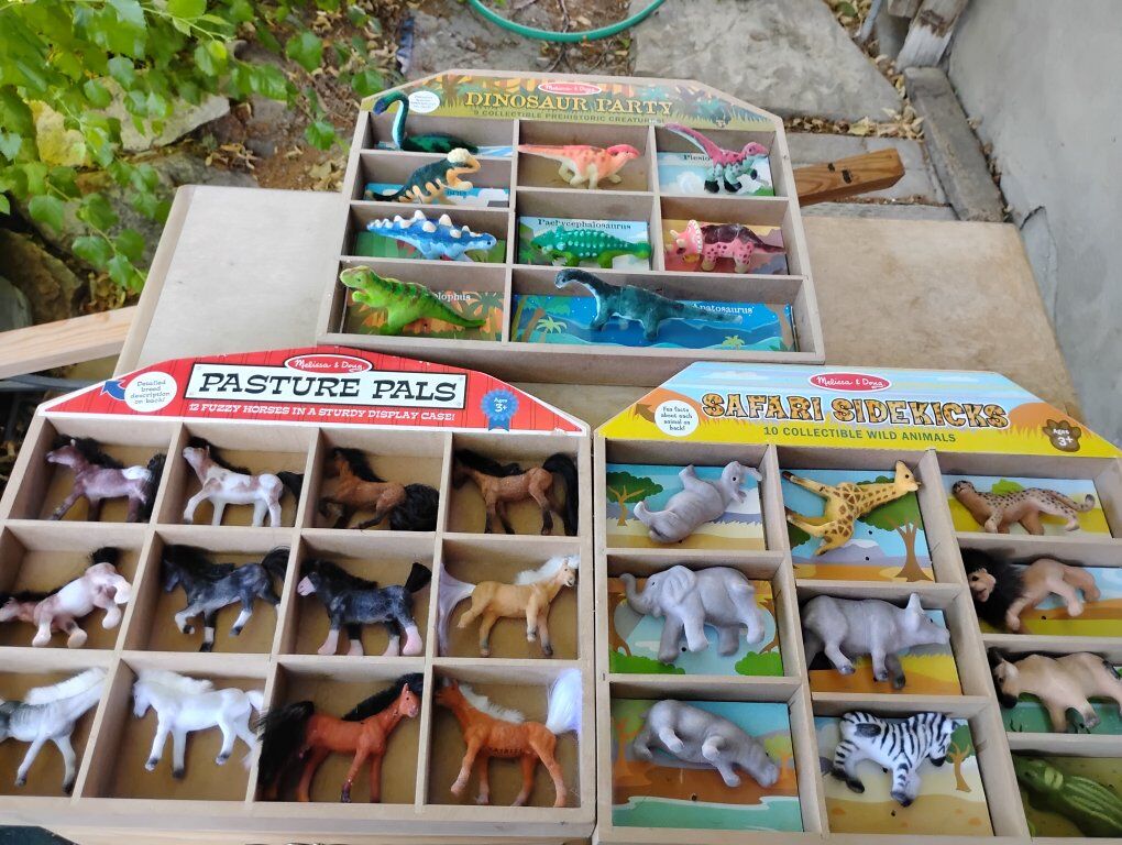 $10 each Play Animals