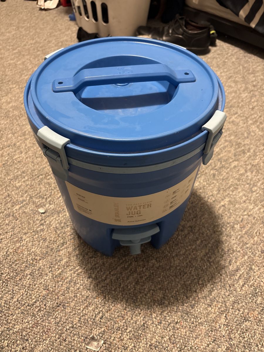 Water jug