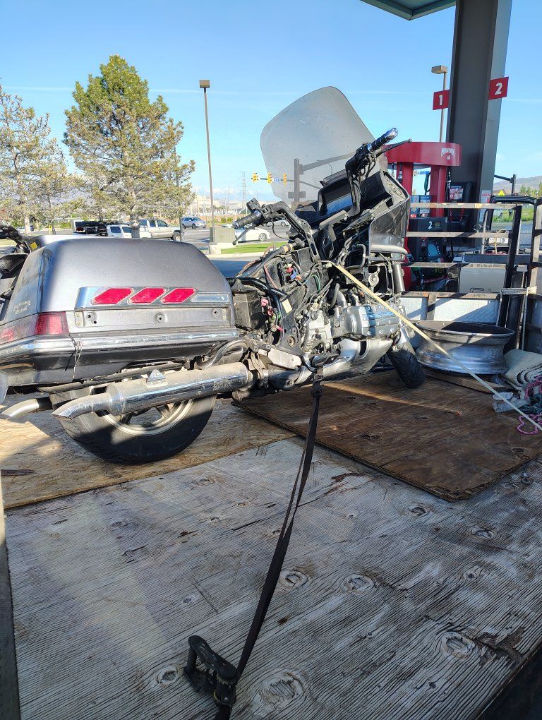 Honda gl1500 gold wing I will deliver