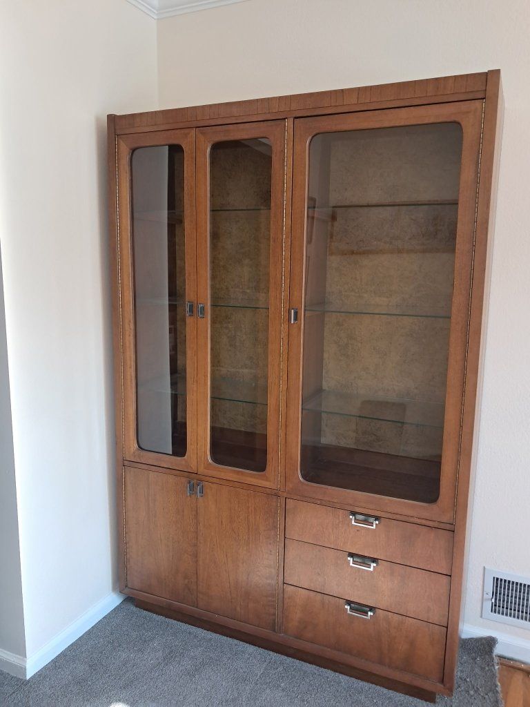 Mid-Century Modern Wooden China Cabinet China Hutch with Glass Doors 