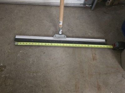 Floor Squeegee with Wooden Handle - 30 Inch