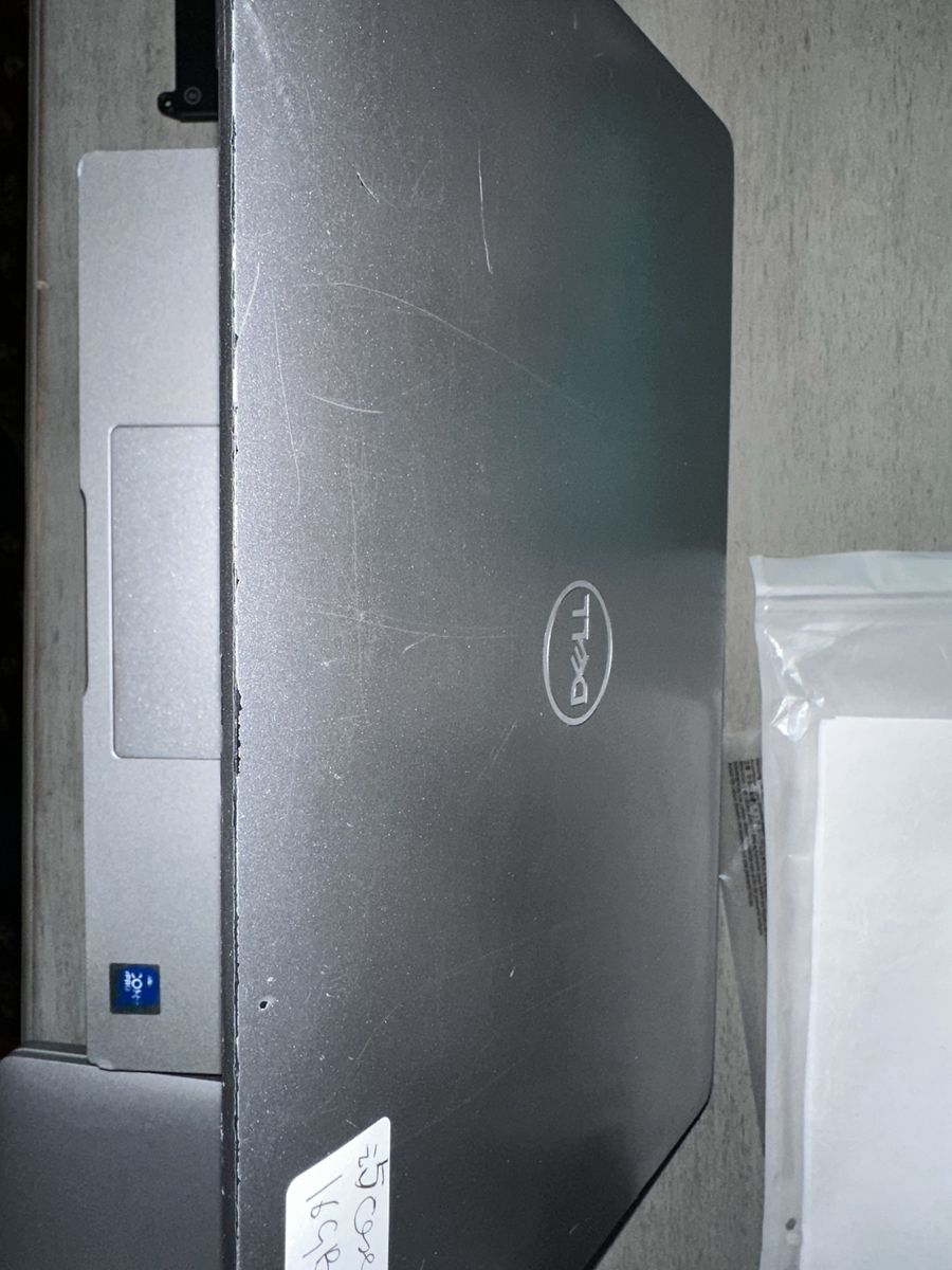 Main image 4
