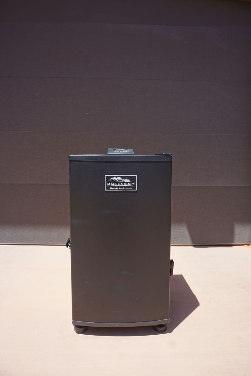 New Masterbuilt Electric Smokehouse Smoker - $125 OBO