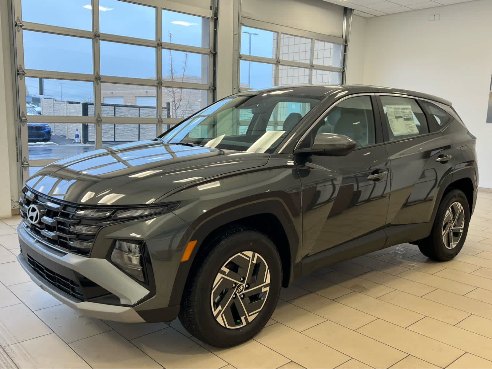 2026 Hyundai Tucson Hybrid Blue SE