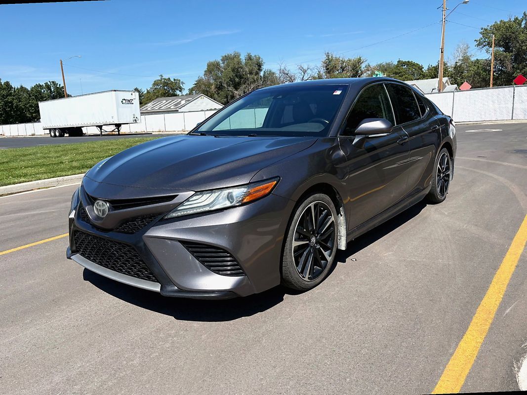 2019 Toyota Camry XSE