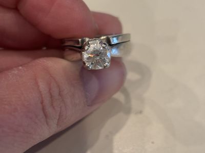 Diamond Engagement Ring & Wedding Band Set - Platinum