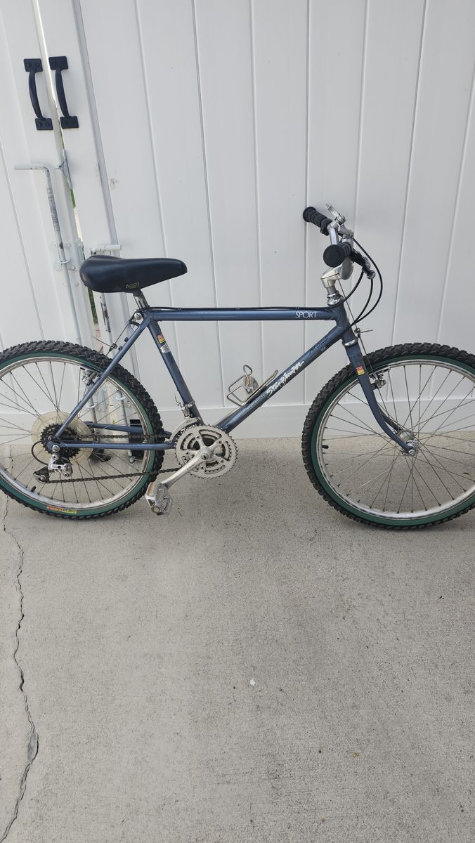 Vintage rare 1984 24inch specialized stumpjumper
